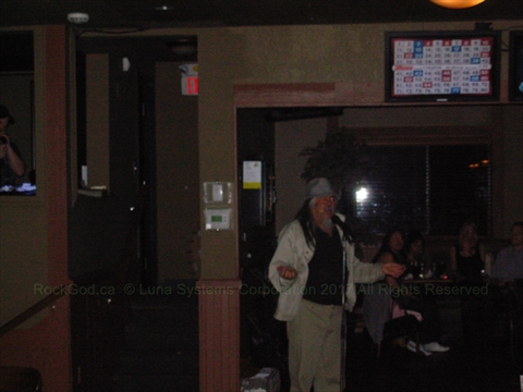 karaoke at Oliver Twist Pub